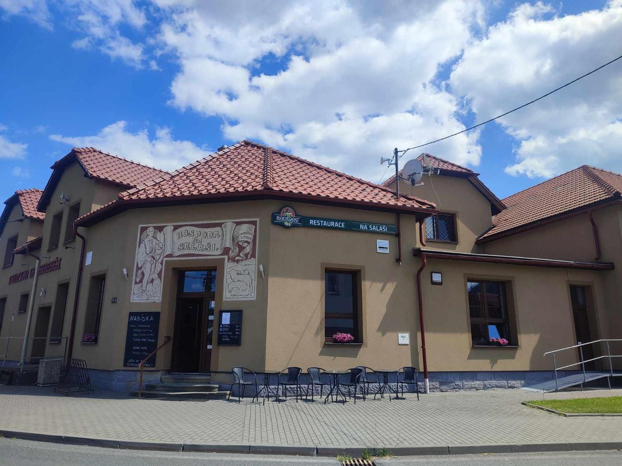 Penzion A Restaurace Na Salasi Hutisko Kültér fotó