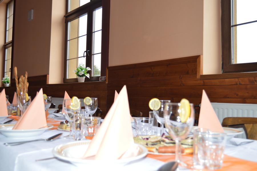 Penzion A Restaurace Na Salasi Hutisko Kültér fotó